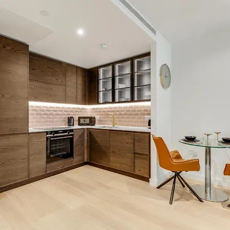 The Transit Apartment