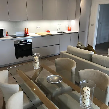 New! Fantastic 1 Bedroom Flat Sw6 Near