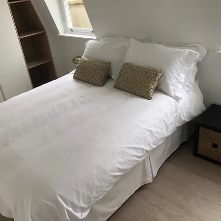 New! Fantastic 1 Bedroom Flat Sw6 Near *