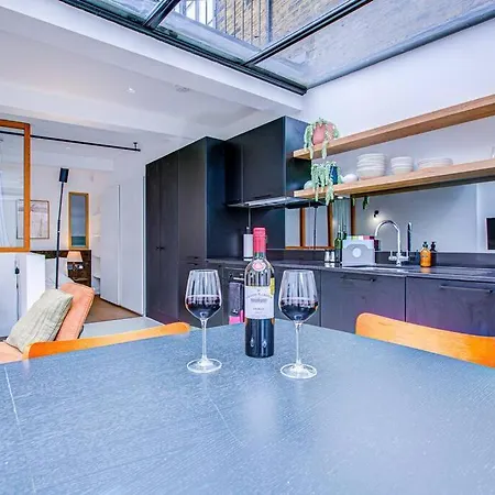 Bright And Airy 1br Unit Near Queen's Park