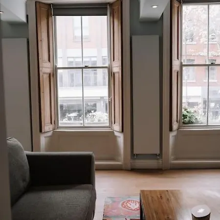 Sapphire Sanctuary Apartment London