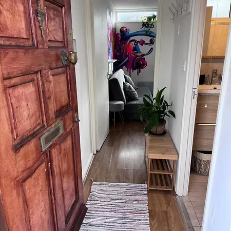 Colourful & Comfy Flat Londen
