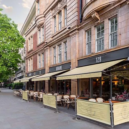 Hilton Hyde Park 4*