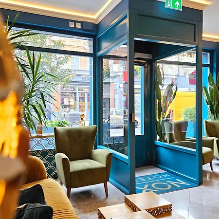 Aparthotel Nox Hyde Park 4*