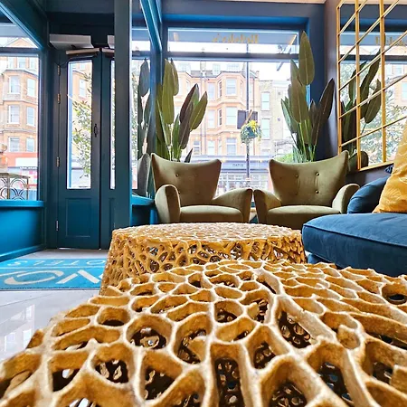 Nox Hyde Park Aparthotel 4*