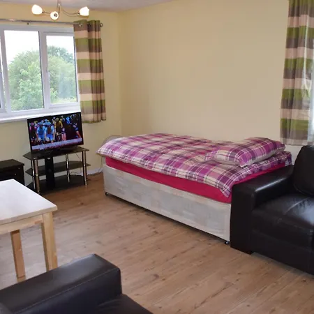 One Bedroom Flat, Granary Road * Enfield