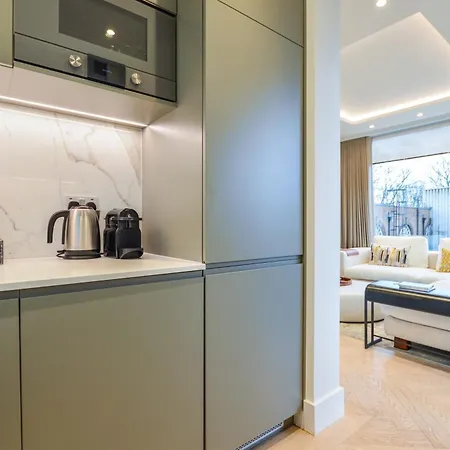 Haverstock Hill Serviced By Concept * London