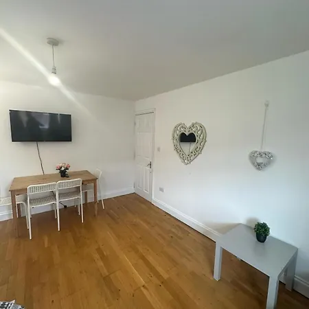 Cozy In Whitechapel! Homestay London