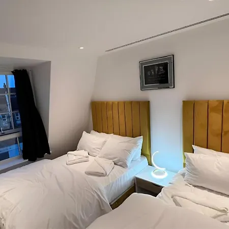 Apartment Marble Arch Penthouses With Skyline Views *