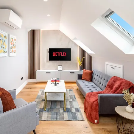 Apartment Stylish One Bedroom Flat Near Kingsbury Station *