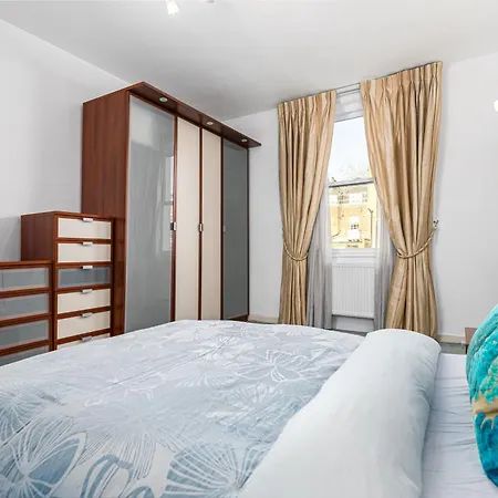 Bright & Spacious 2-bedroom In Paddington Hydepark Apartment London