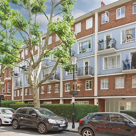 Apartment Elegant 3 Bed Flat Earls Court London
