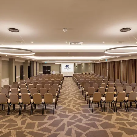 Doubletree By Hilton Ealing 4*