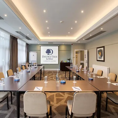Hotel Doubletree By Hilton Ealing Londres