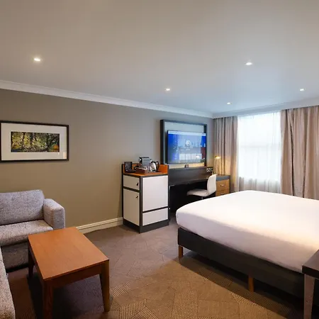 Doubletree By Hilton Ealing 4* Londres