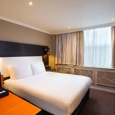 Hotel Doubletree By Hilton Ealing Londres