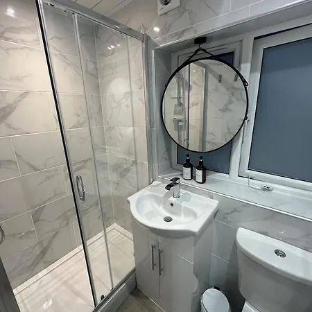 Smart Hyde Park Hostel
