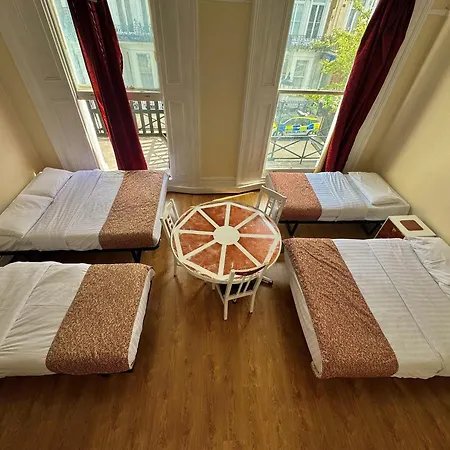Penzion Anwar House 2*
