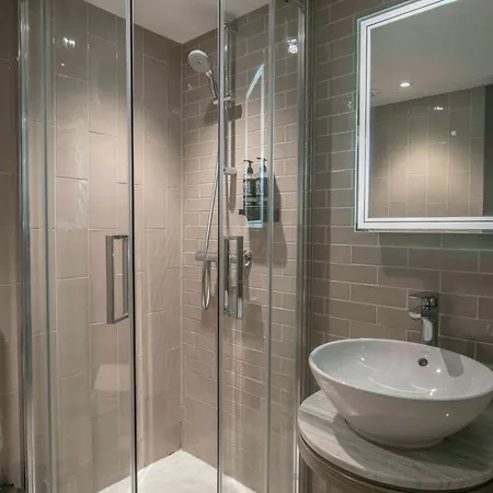 Hotel Western Vauxhall 4*