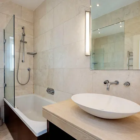 Veeve - Sophisticated Sutherland Apartamento