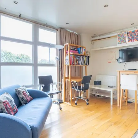 Apartment Spacious Studio In Kennington