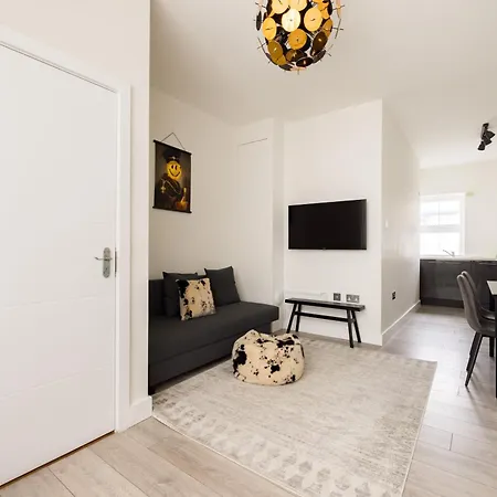 Charming Euston Apartman