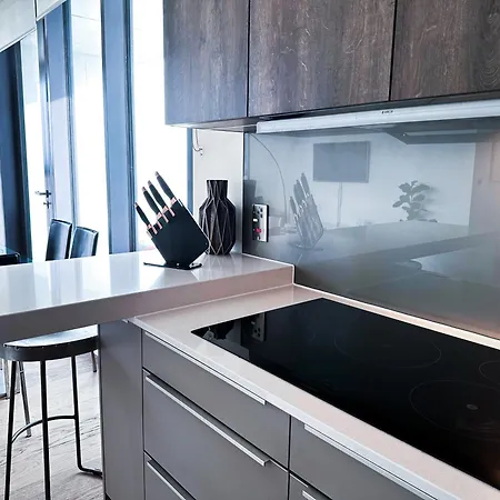 3 Bedroom Penthouse With Private Terrace, Battersea, Nine Elms London