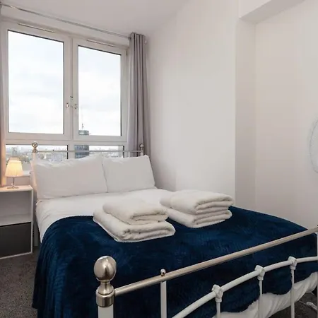 3 Bedroom Old Street - Amazing Views Apartment *