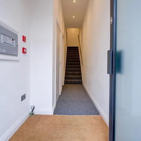 Apartment Hybrid Resi - Fulham Near Chelsea And Putney London