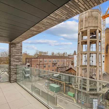 Modern King's Cross Apartment