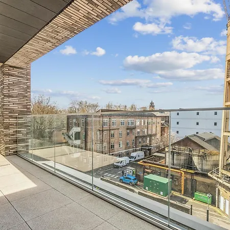 Modern King's Cross Apartment