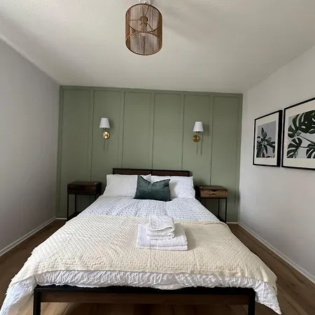 Grace House - 15 Minutes To London Thamesmead (Greater London)