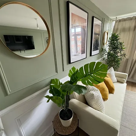 Grace House - 15 Minutes To London Appartement