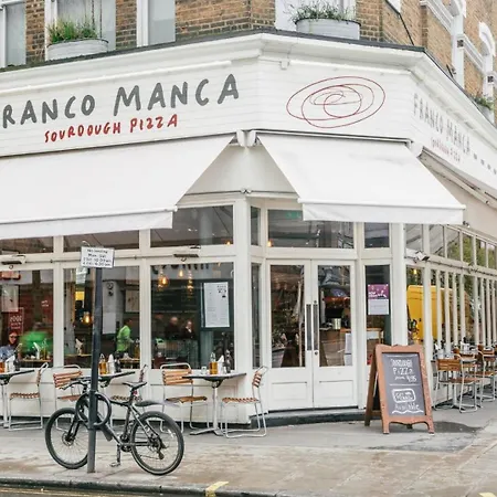 Charming 2-bed Flat In The Heart Of Nottinghill - Steps From Portobello Rd Market And Nottinghill Bookshop London