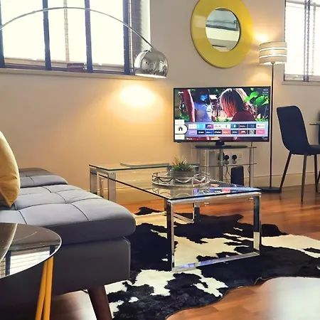 Notting Hill- The One One One! -5- Apartment London