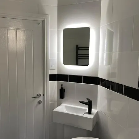 Two Bedroom Two Bathrooms Superior *