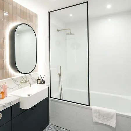 V10 Superluxury-central-powerstation-bigben-2bedrooms2bathrooms-londoneye * London