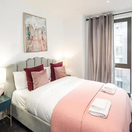 V10 Superluxury-central-powerstation-bigben-2bedrooms2bathrooms-londoneye
