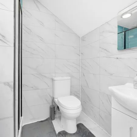 Waterside 4 Bed