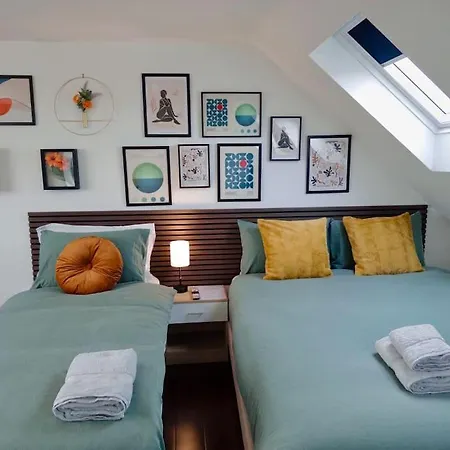 Apartment Superb Loft 30min To *
