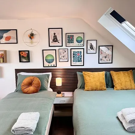 Apartment Superb Loft 30min To London