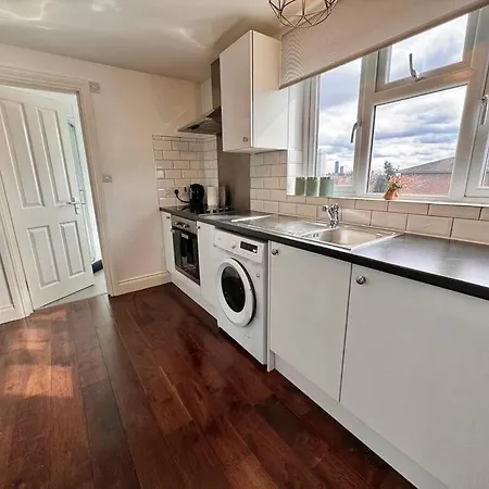 Superb Loft 30min To Apartment London