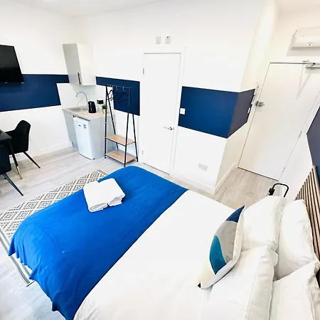 Guest house 58 Blue House Center Studio, Spot