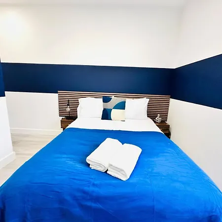 58 Blue House Center Studio, Spot Guest house London