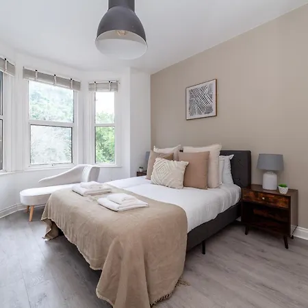 The Harlesden Apartament Londyn