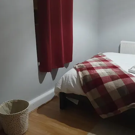 Yolo House Pensjonat