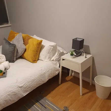Yolo House Pensjonat *