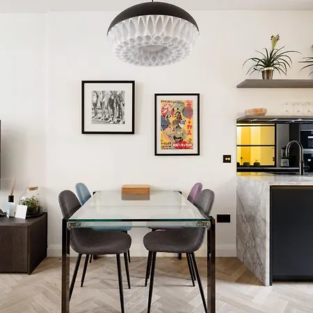 Apartment Modern & At Charing Cross *