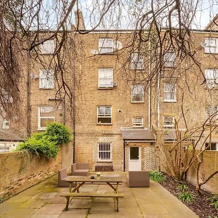 Apartment Kensington Central With Garden