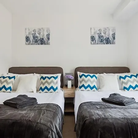 Luxury Urban Living - 1 Bdr Apartament *